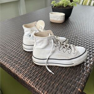 Converse Classic White High-Tops